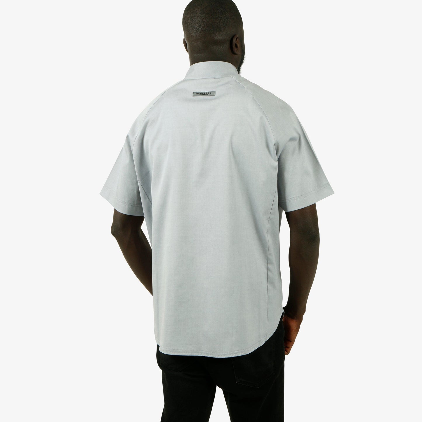 HIDDEN HALF BUTTON-UP RAGLAN PULLOVER SHORT SLEEVE CAMISA